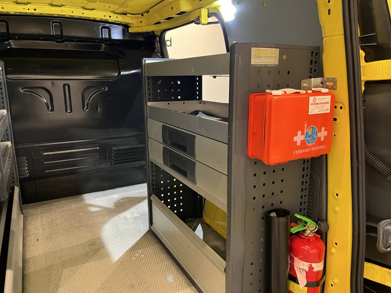 Små varebil Ford Transit Connect 1.5 EcoBlue L1 Servicebus / Bott Inrichting / Euro 6 / Airco / Cruise Control / Trekhaak / PDC: bilde 11