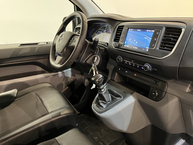 Opel Vivaro 2.0 CDTI L3H1 150 PK Servicebus / Inrichting / Euro 6 / Airco / Cruise Control / Camera / Trekhaak / CarPlay / Navigatie / 3-Zits / - Små varebil: bilde 3 Opel Vivaro 2.0 CDTI L3H1 150 PK Servicebus / Inrichting / Euro 6 / Airco / Cruise Control / Camera / Trekhaak / CarPlay / Navigatie / 3-Zits / - Små varebil: bilde 3