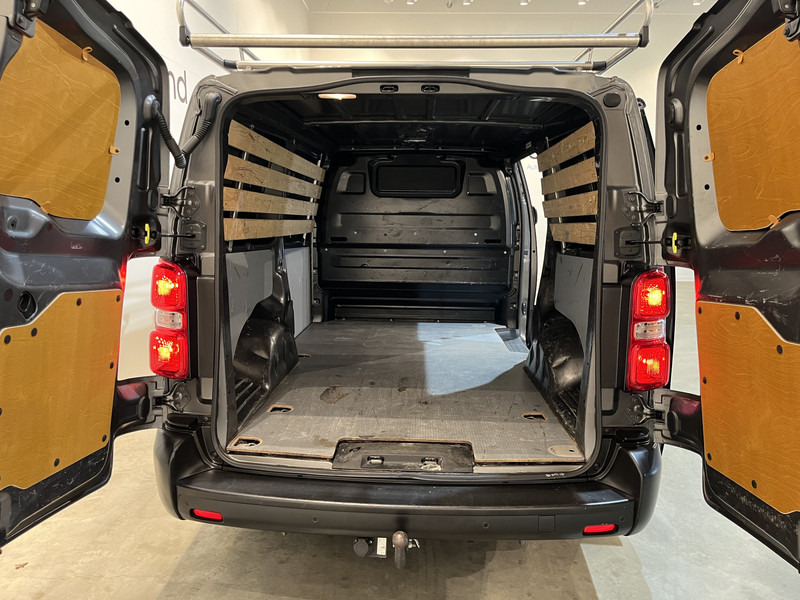 Peugeot Expert 2.0 BlueHDI Long Premium 180 PK Automaat / Euro 6 / Airco / Cruise Control / Navigatie / CarPlay / Trekhaak / PDC / Imperiaal / 3-Zits 90.000 KM !! - Små varebil: bilde 5 Peugeot Expert 2.0 BlueHDI Long Premium 180 PK Automaat / Euro 6 / Airco / Cruise Control / Navigatie / CarPlay / Trekhaak / PDC / Imperiaal / 3-Zits 90.000 KM !! - Små varebil: bilde 5