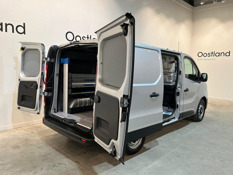 Renault Trafic 2.0 dCi 120 L1H1 120 PK Servicebus / Sortimo Inrichting / Euro 6 / Airco / Camera / CarPlay / Cruise Control / Navigatie / 3-Zits / 27.800 KM !! / BPM VRIJ !! - Små varebil: bilde 2 Renault Trafic 2.0 dCi 120 L1H1 120 PK Servicebus / Sortimo Inrichting / Euro 6 / Airco / Camera / CarPlay / Cruise Control / Navigatie / 3-Zits / 27.800 KM !! / BPM VRIJ !! - Små varebil: bilde 2