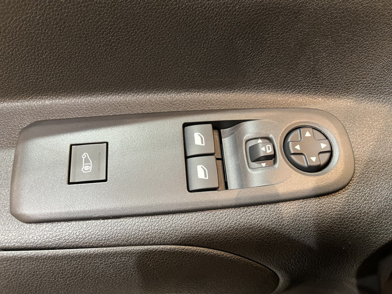 Små varebil Toyota PROACE CITY 1.5 D-4D Live Long 130 PK / Euro 6 / Airco / Cruise Control / PDC / CarPlay / Navigatie / Trekhaak /: bilde 12