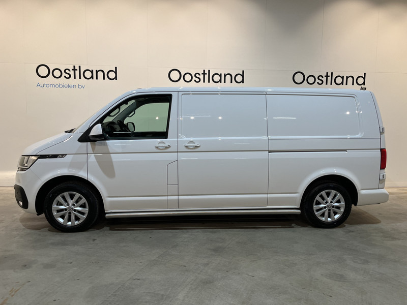 Volkswagen Transporter 2.0 TDI L2H1 Highline 4Motion 150 PK Servicebus / Inrichting / Euro 6 / 220V. / 2X Schuifdeur / Airco / Cruise Control / Camera / CarPlay / Navigatie - Små varebil: bilde 2 Volkswagen Transporter 2.0 TDI L2H1 Highline 4Motion 150 PK Servicebus / Inrichting / Euro 6 / 220V. / 2X Schuifdeur / Airco / Cruise Control / Camera / CarPlay / Navigatie - Små varebil: bilde 2