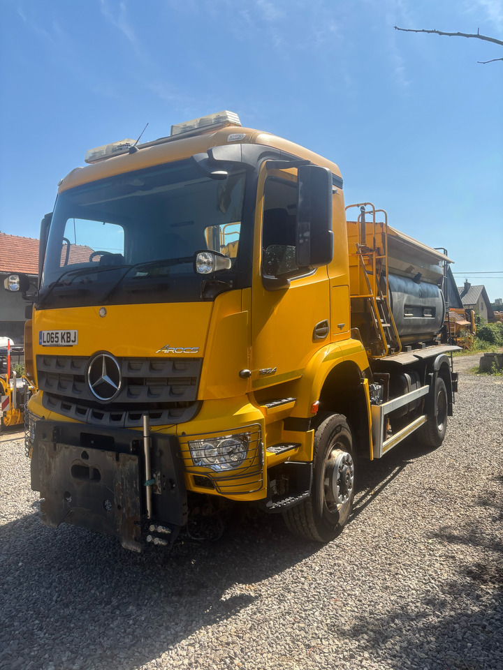 Brøytebil MERCEDES AROCS 1824 4x4BB  GRITTER/SPREADER/PLOUGH: bilde 10