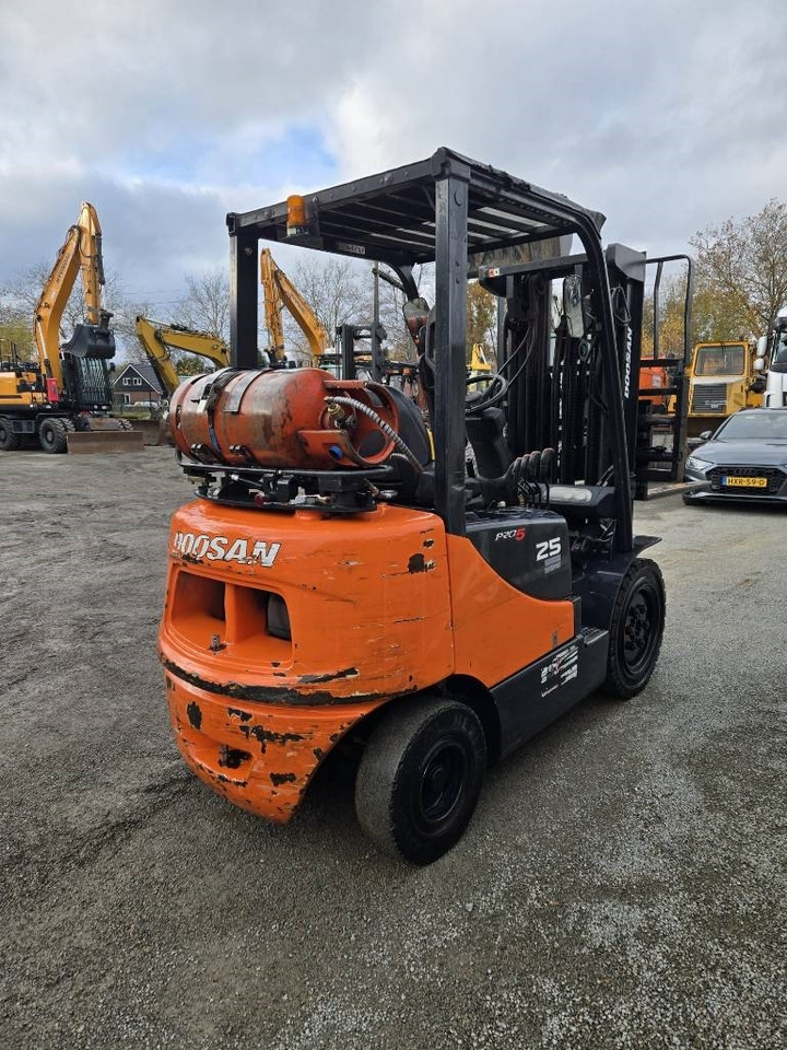 Doosan G 25 E-5 - Gasstruck: bilde 4 Doosan G 25 E-5 - Gasstruck: bilde 4