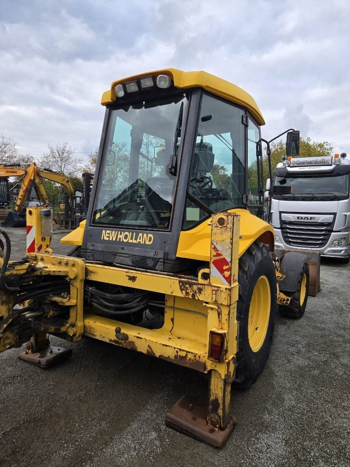 New Holland LB 95 B-4 PT - Traktorgraver: bilde 4 New Holland LB 95 B-4 PT - Traktorgraver: bilde 4