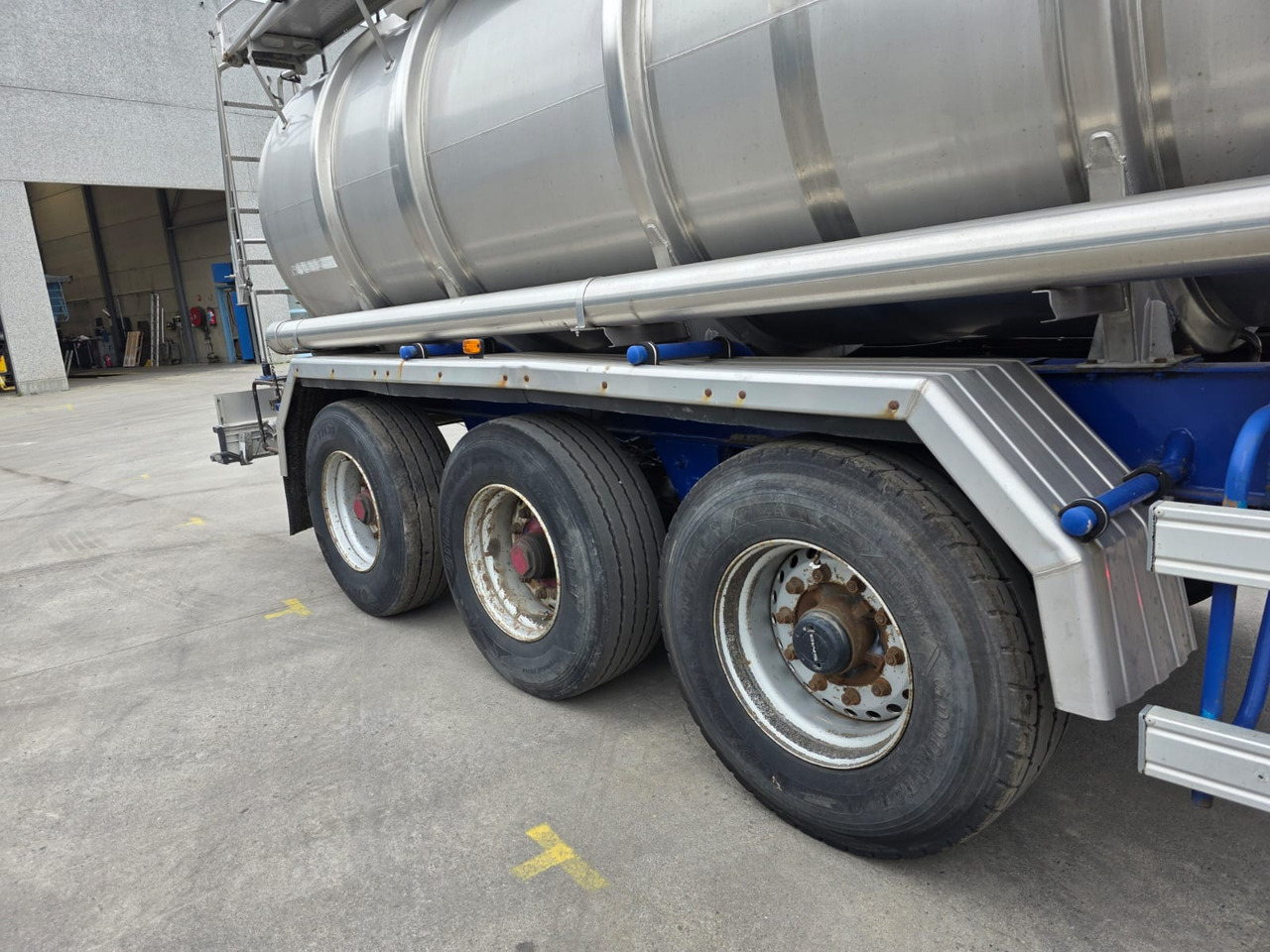 MAGYAR - Tanksemi: bilde 3 MAGYAR - Tanksemi: bilde 3