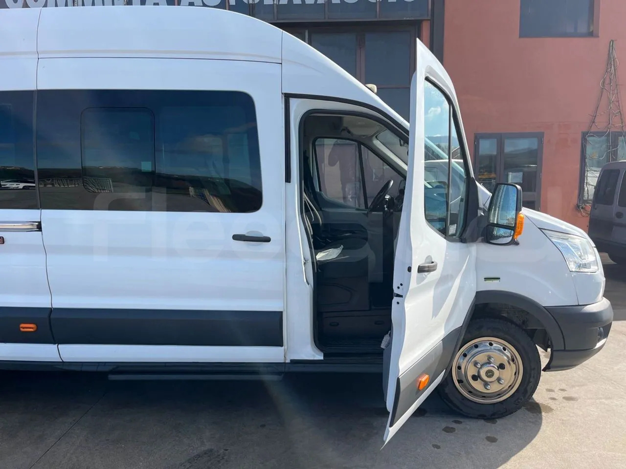 Minibuss, Persontransport Ford Transit: bilde 11