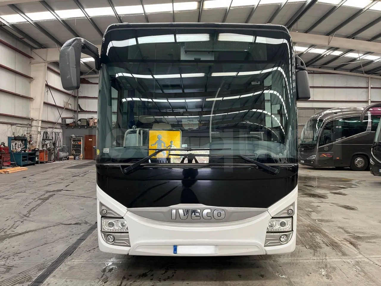 Iveco Crossway - Forstadsbus: bilde 2 Iveco Crossway - Forstadsbus: bilde 2