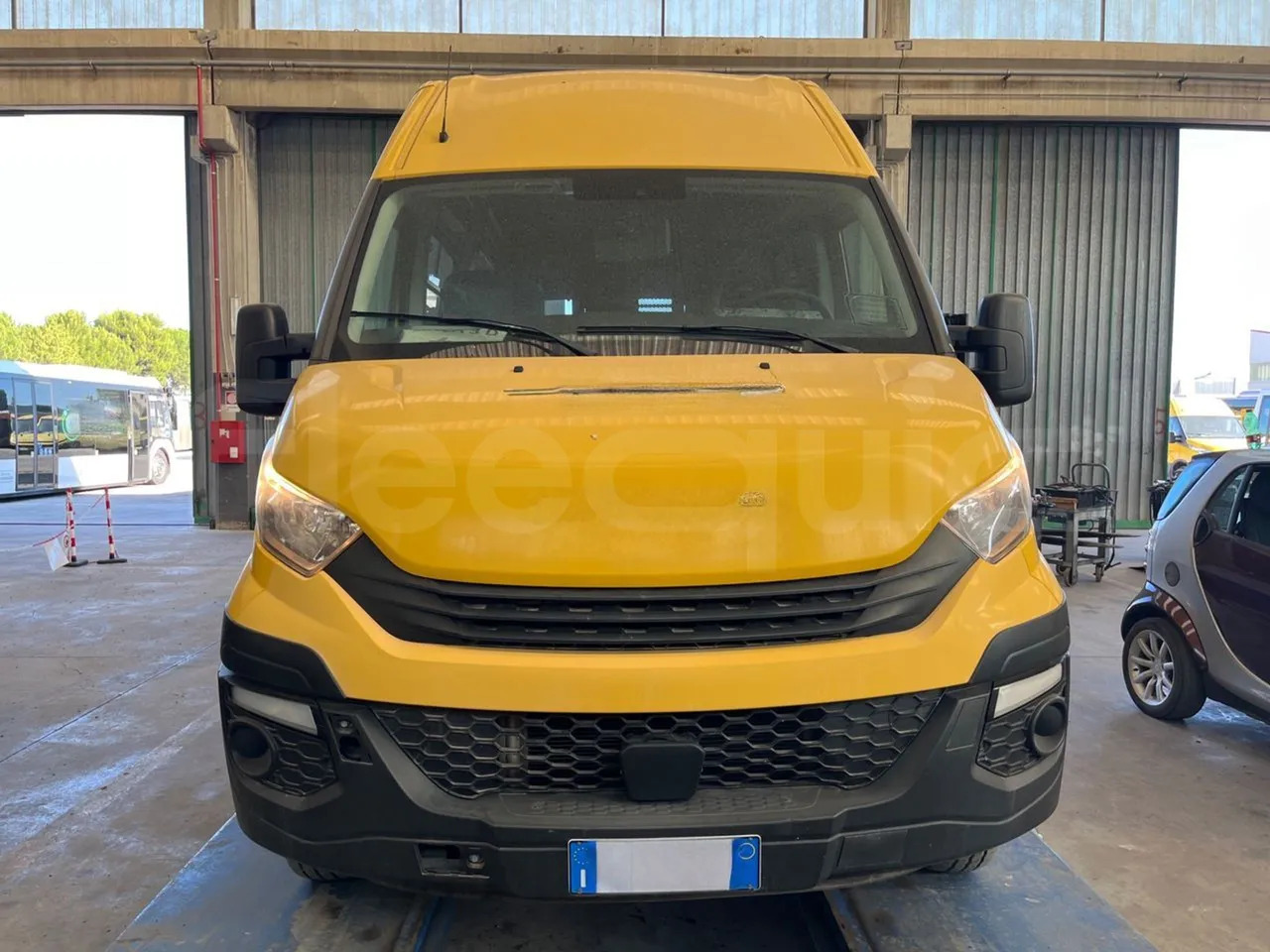 Iveco Daily - Skolebuss: bilde 2 Iveco Daily - Skolebuss: bilde 2