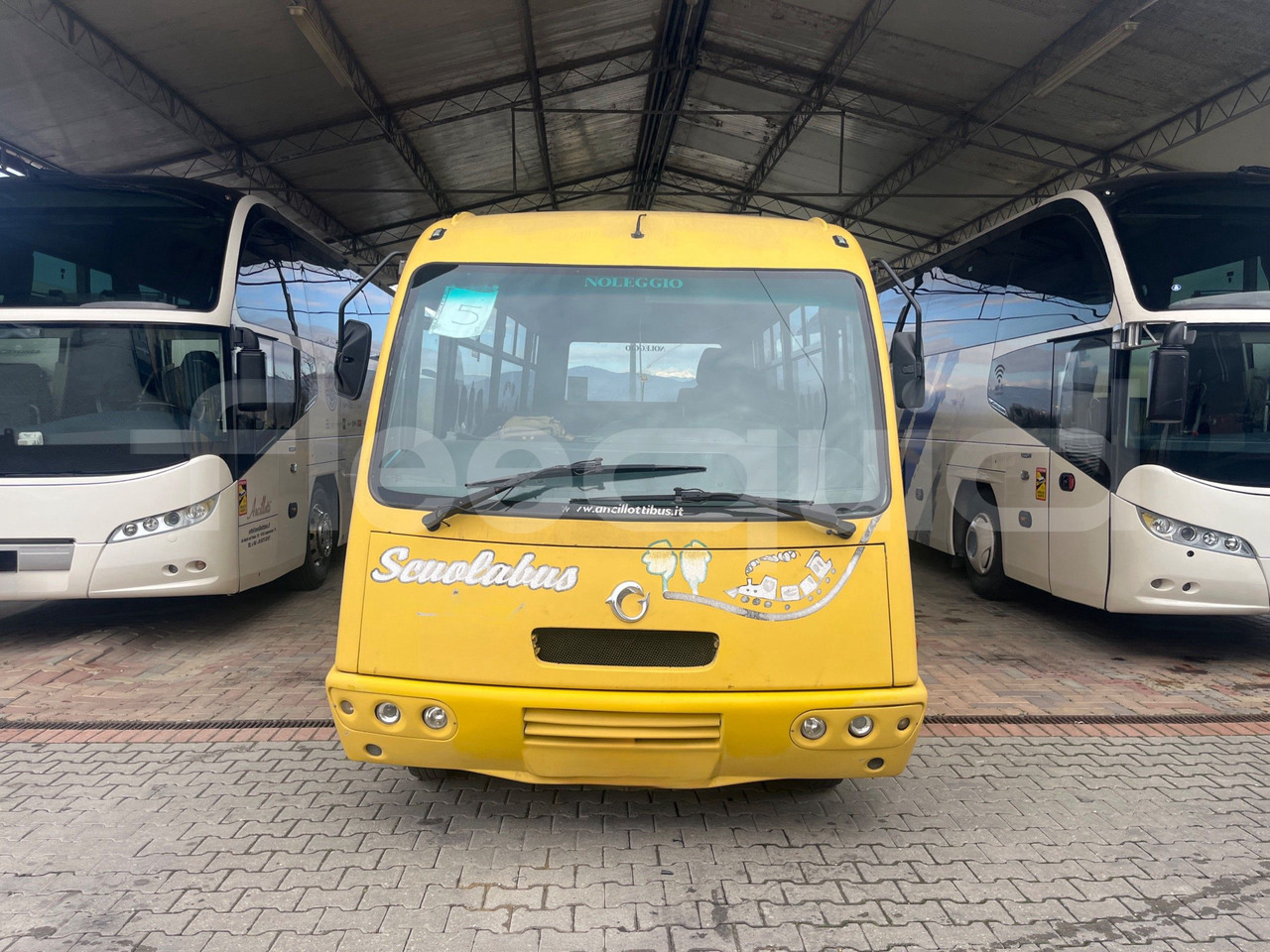 Iveco Orlandi Happy - Skolebuss: bilde 1 Iveco Orlandi Happy - Skolebuss: bilde 1
