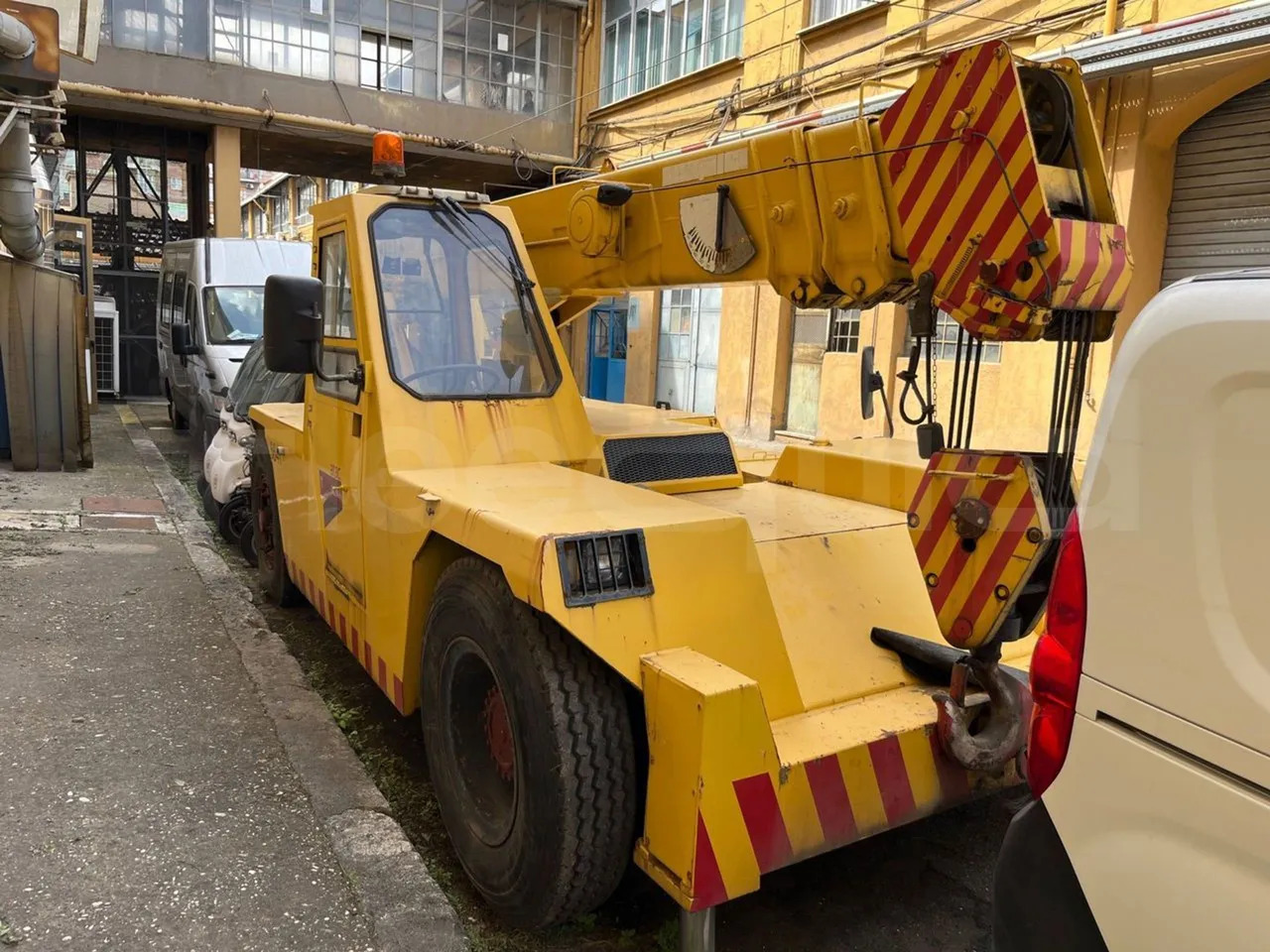 Manghi Gru MTA 160/1 - Bybuss: bilde 2 Manghi Gru MTA 160/1 - Bybuss: bilde 2