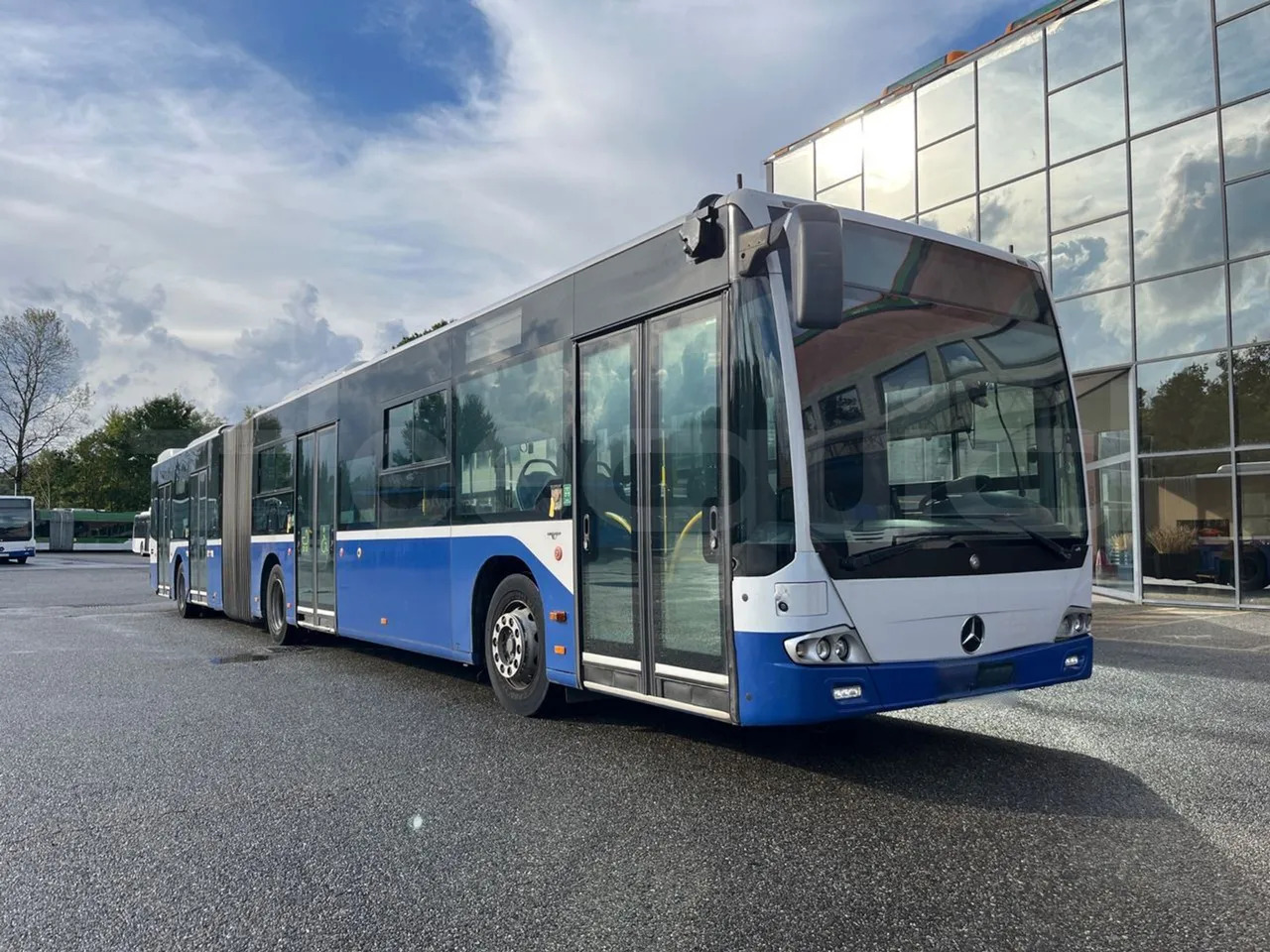 Mercedes-Benz Conecto - Bybuss: bilde 1 Mercedes-Benz Conecto - Bybuss: bilde 1