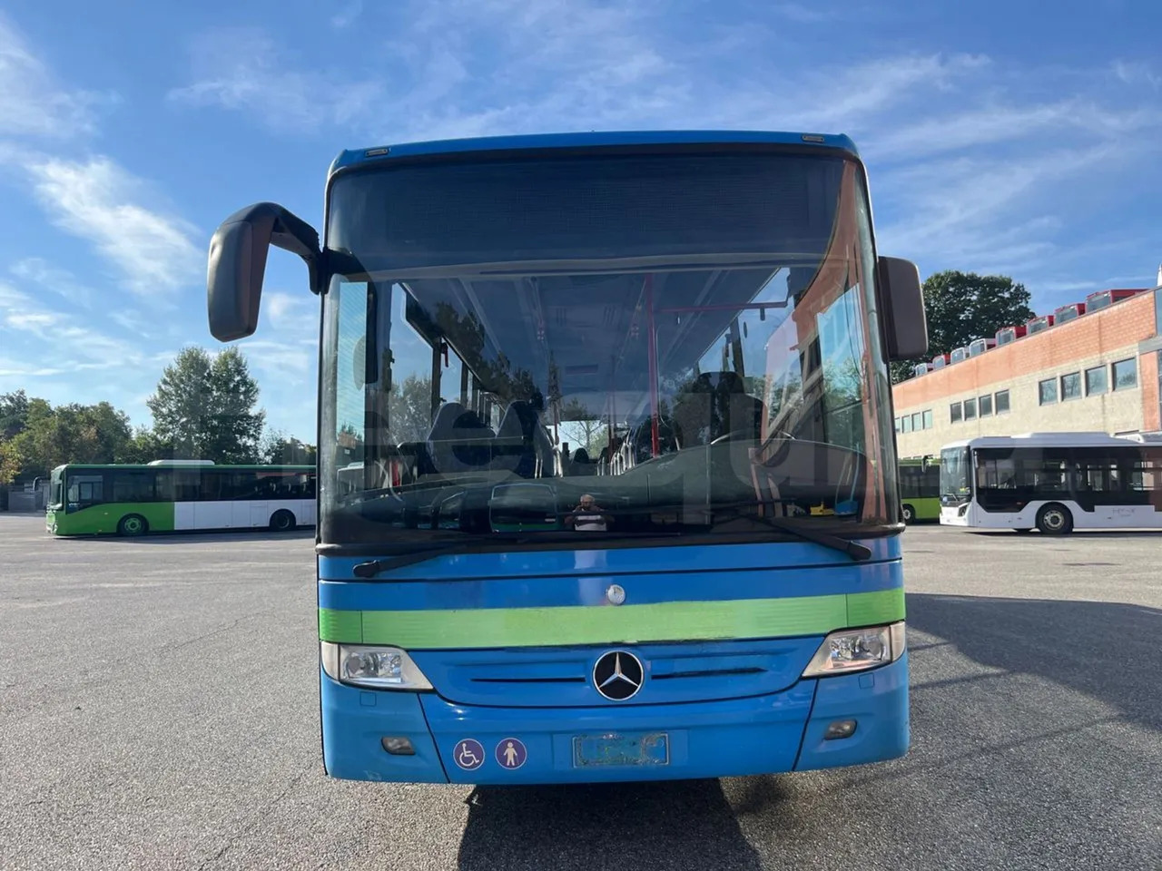 Mercedes-Benz Integro - Forstadsbus: bilde 2 Mercedes-Benz Integro - Forstadsbus: bilde 2