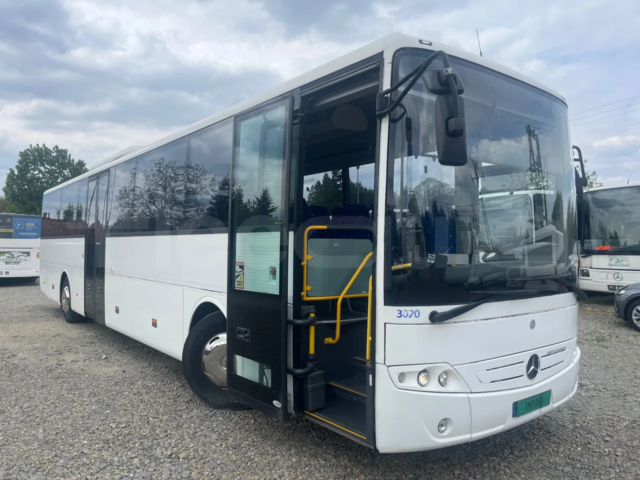 Mercedes-Benz Intouro - Forstadsbus: bilde 1 Mercedes-Benz Intouro - Forstadsbus: bilde 1