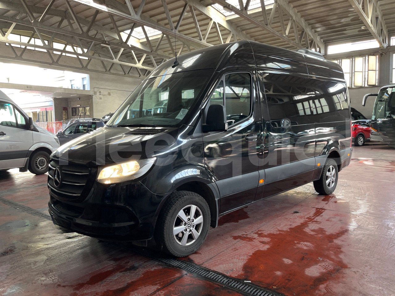 Mercedes-Benz Sprinter - Turistbuss: bilde 4 Mercedes-Benz Sprinter - Turistbuss: bilde 4