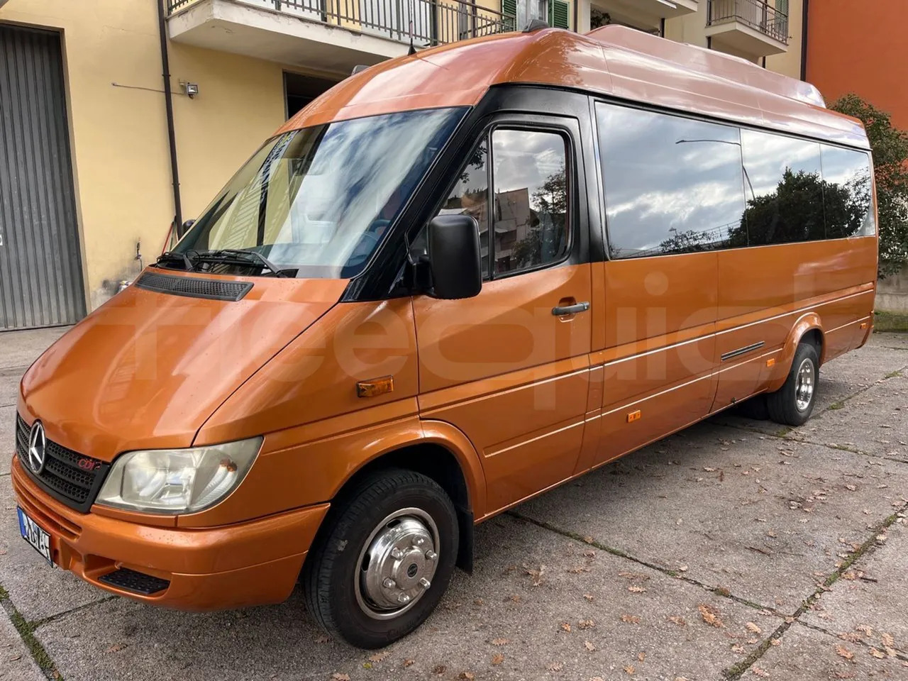 Mercedes-Benz Sprinter - Forstadsbus: bilde 4 Mercedes-Benz Sprinter - Forstadsbus: bilde 4