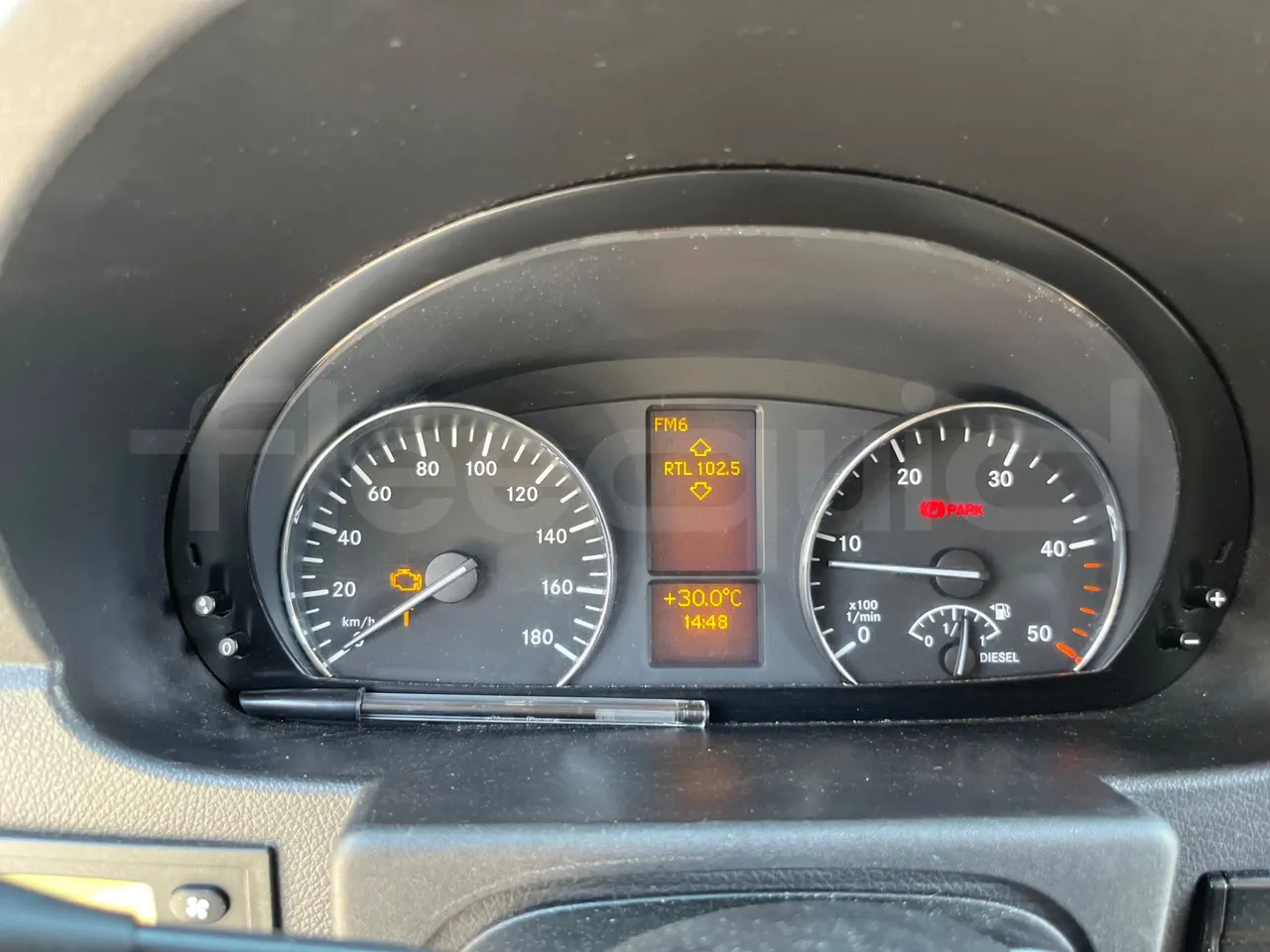Mercedes-Benz Sprinter - Forstadsbus: bilde 3 Mercedes-Benz Sprinter - Forstadsbus: bilde 3