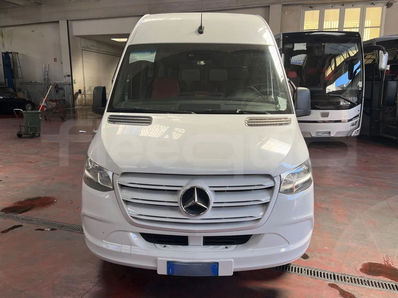 Mercedes-Benz Sprinter - Minibuss, Persontransport: bilde 2 Mercedes-Benz Sprinter - Minibuss, Persontransport: bilde 2