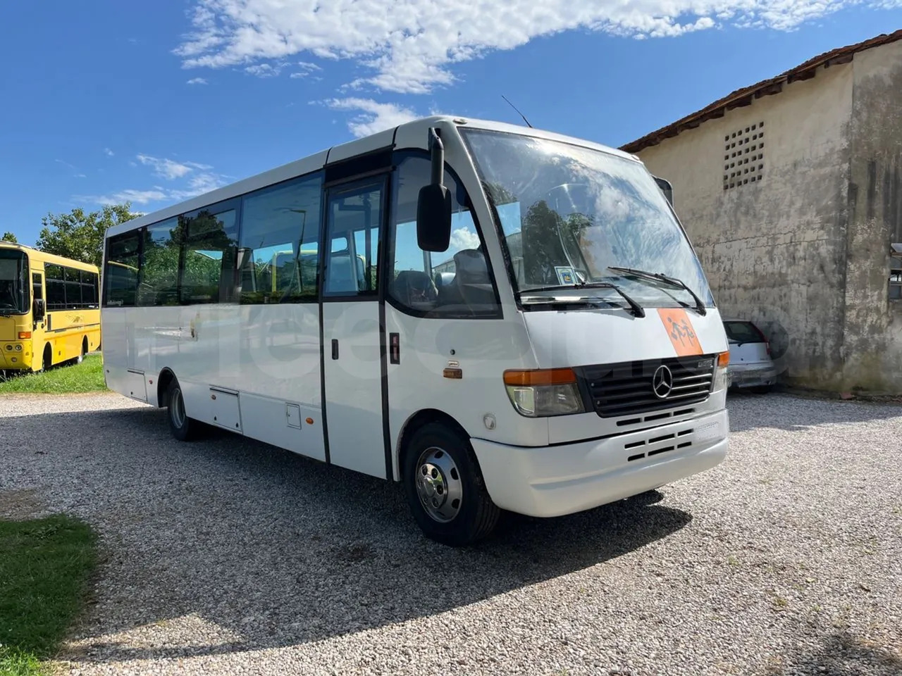 Mercedes-Benz Vario - Skolebuss: bilde 1 Mercedes-Benz Vario - Skolebuss: bilde 1