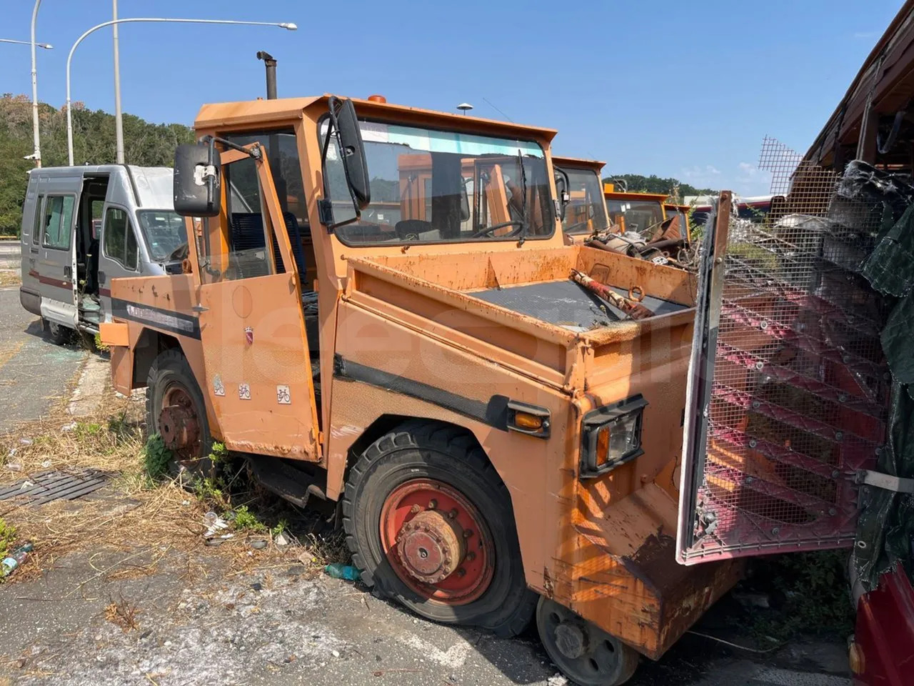 N. 2 Iveco AIFO - Minibuss, Persontransport: bilde 2 N. 2 Iveco AIFO - Minibuss, Persontransport: bilde 2