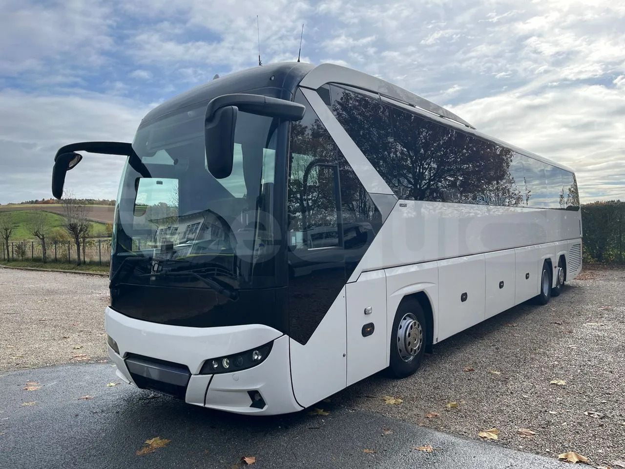 Neoplan Tourliner L - Turistbuss: bilde 4 Neoplan Tourliner L - Turistbuss: bilde 4