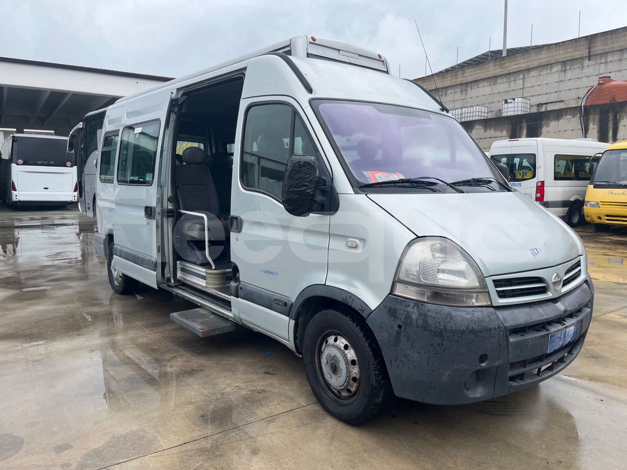 Nissan Interstar - Minibuss, Persontransport: bilde 1 Nissan Interstar - Minibuss, Persontransport: bilde 1