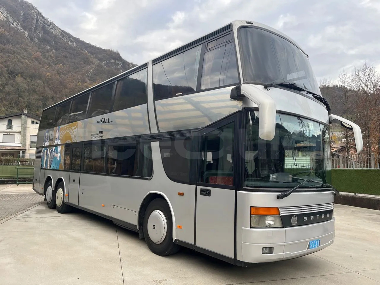 Setra S328 - Dobbeltdekkerbuss: bilde 1 Setra S328 - Dobbeltdekkerbuss: bilde 1