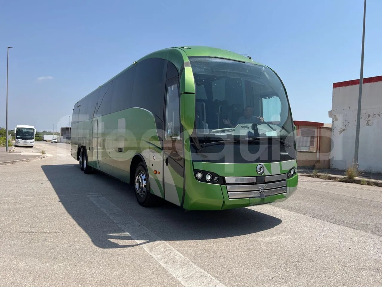 Volvo Sunsundegui - Turistbuss: bilde 1 Volvo Sunsundegui - Turistbuss: bilde 1