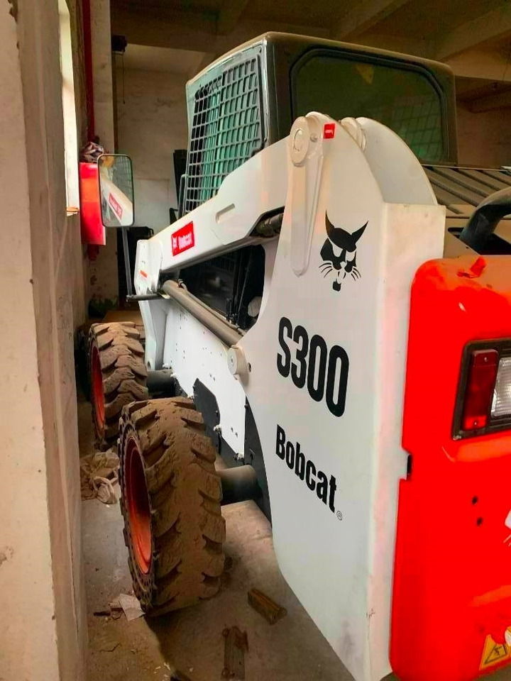 Bobcat S 300 - Kompaktlaster: bilde 4 Bobcat S 300 - Kompaktlaster: bilde 4