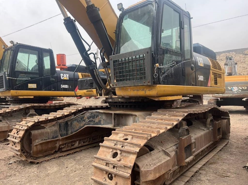 CAT 340D2L - Beltegraver: bilde 2 CAT 340D2L - Beltegraver: bilde 2