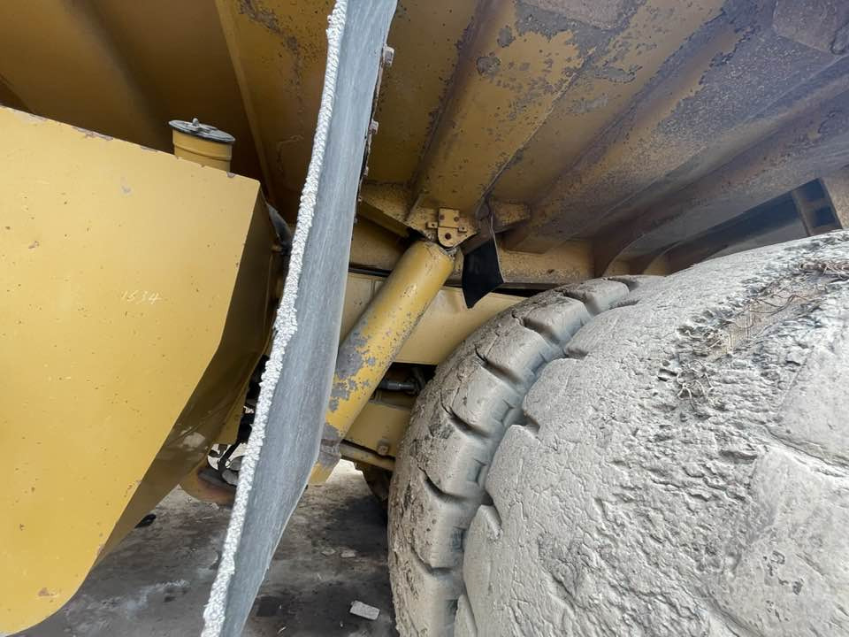 Caterpillar Cat 773f - Tipptruck: bilde 2 Caterpillar Cat 773f - Tipptruck: bilde 2