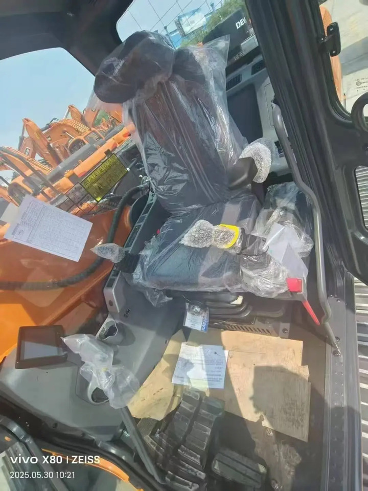 Develon DX220LCA-2M - Gravemaskin: bilde 4 Develon DX220LCA-2M - Gravemaskin: bilde 4