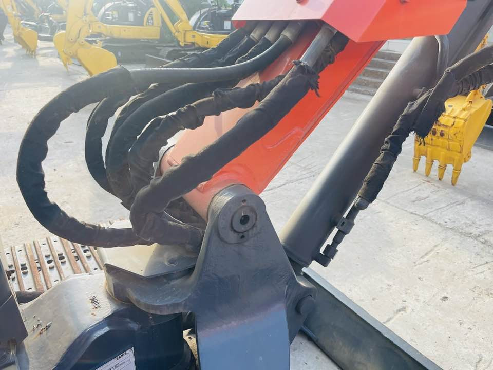 Hitachi Zaxis 50U - Minigraver: bilde 2 Hitachi Zaxis 50U - Minigraver: bilde 2