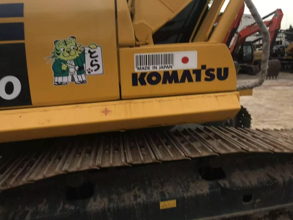Komatsu PC 200-8 - Beltegraver: bilde 4 Komatsu PC 200-8 - Beltegraver: bilde 4
