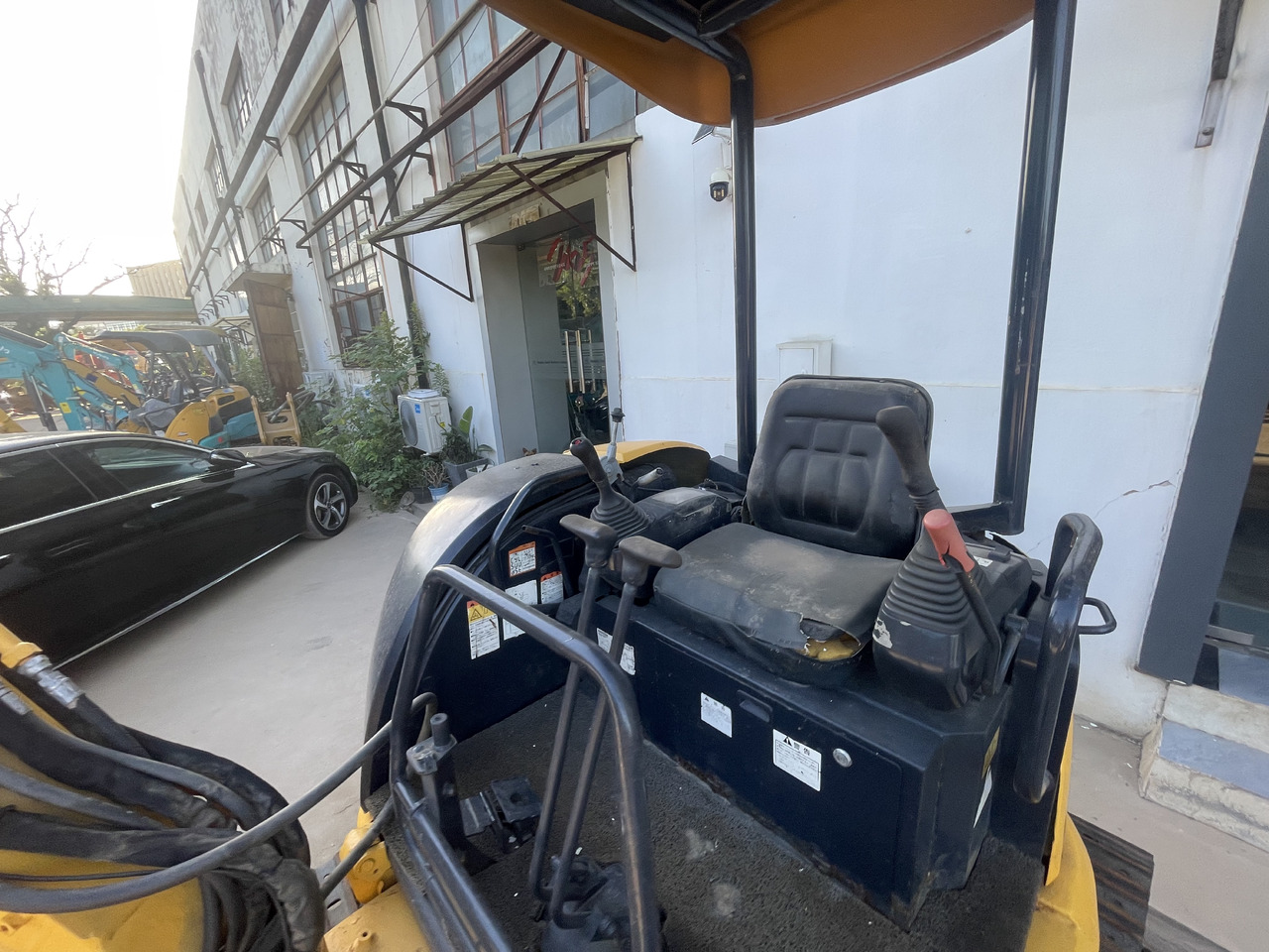 Komatsu PC30MR-5 - Minigraver: bilde 2 Komatsu PC30MR-5 - Minigraver: bilde 2