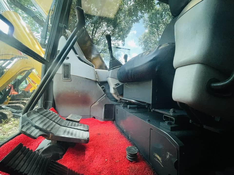 Komatsu PC78US-11 - Minigraver: bilde 2 Komatsu PC78US-11 - Minigraver: bilde 2