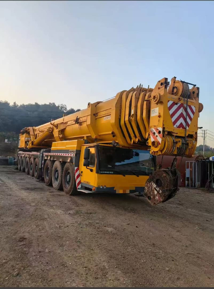 LIEBHERR LTM 1500-8.1 - Allterrengkran: bilde 2 LIEBHERR LTM 1500-8.1 - Allterrengkran: bilde 2