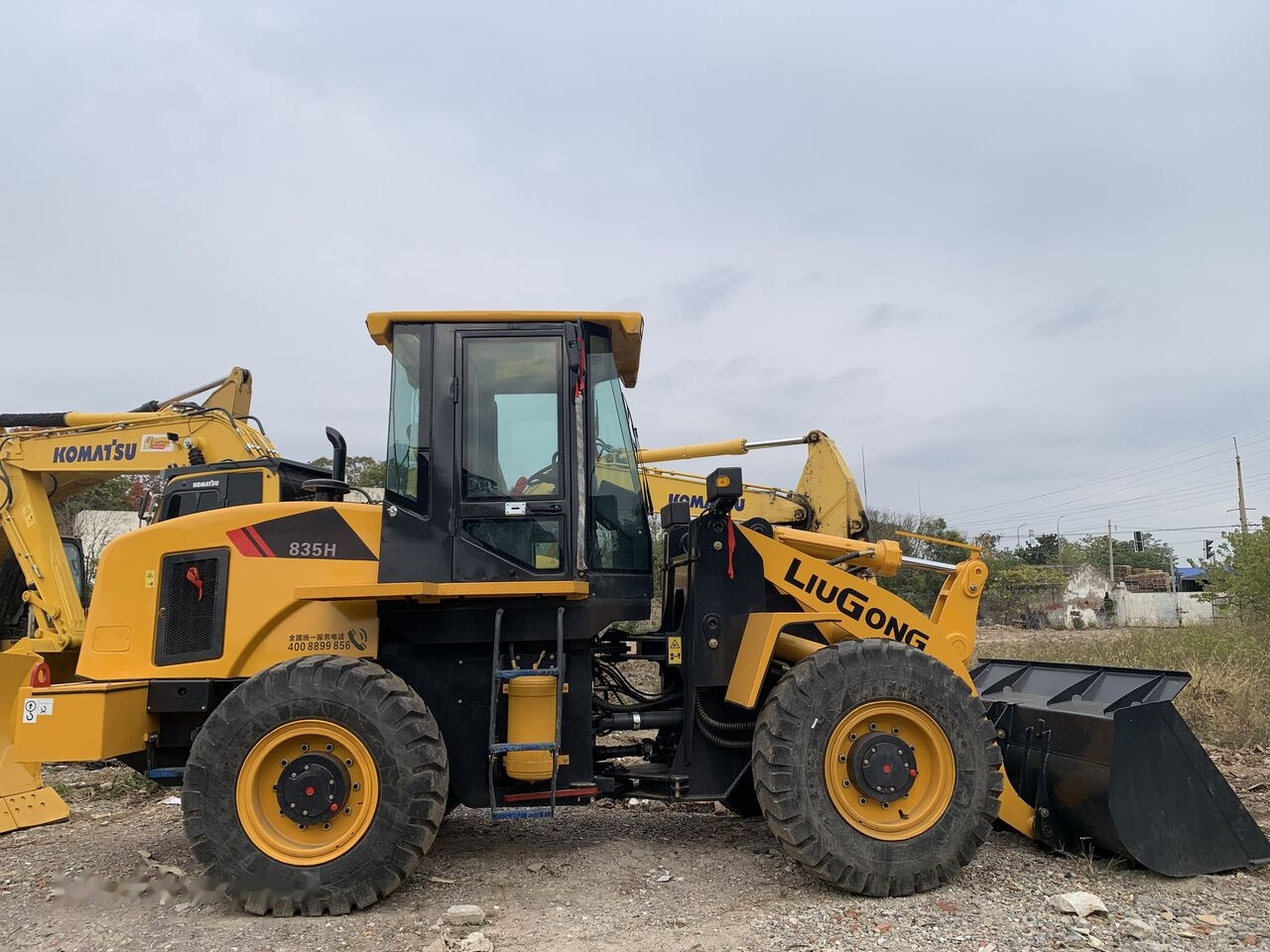 Ny Traktorgraver LiuGong 835H: bilde 6