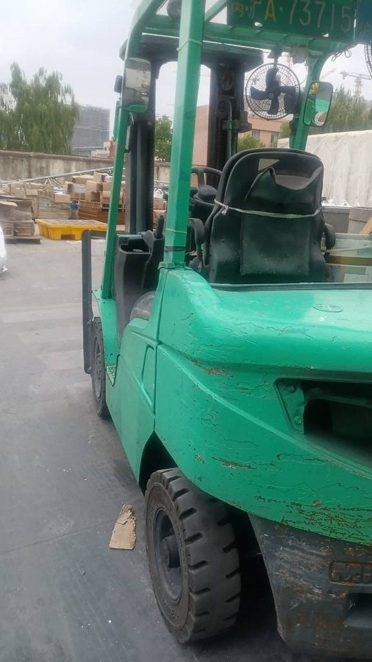 Dieseltruck Mitsubishi FD 25: bilde 18