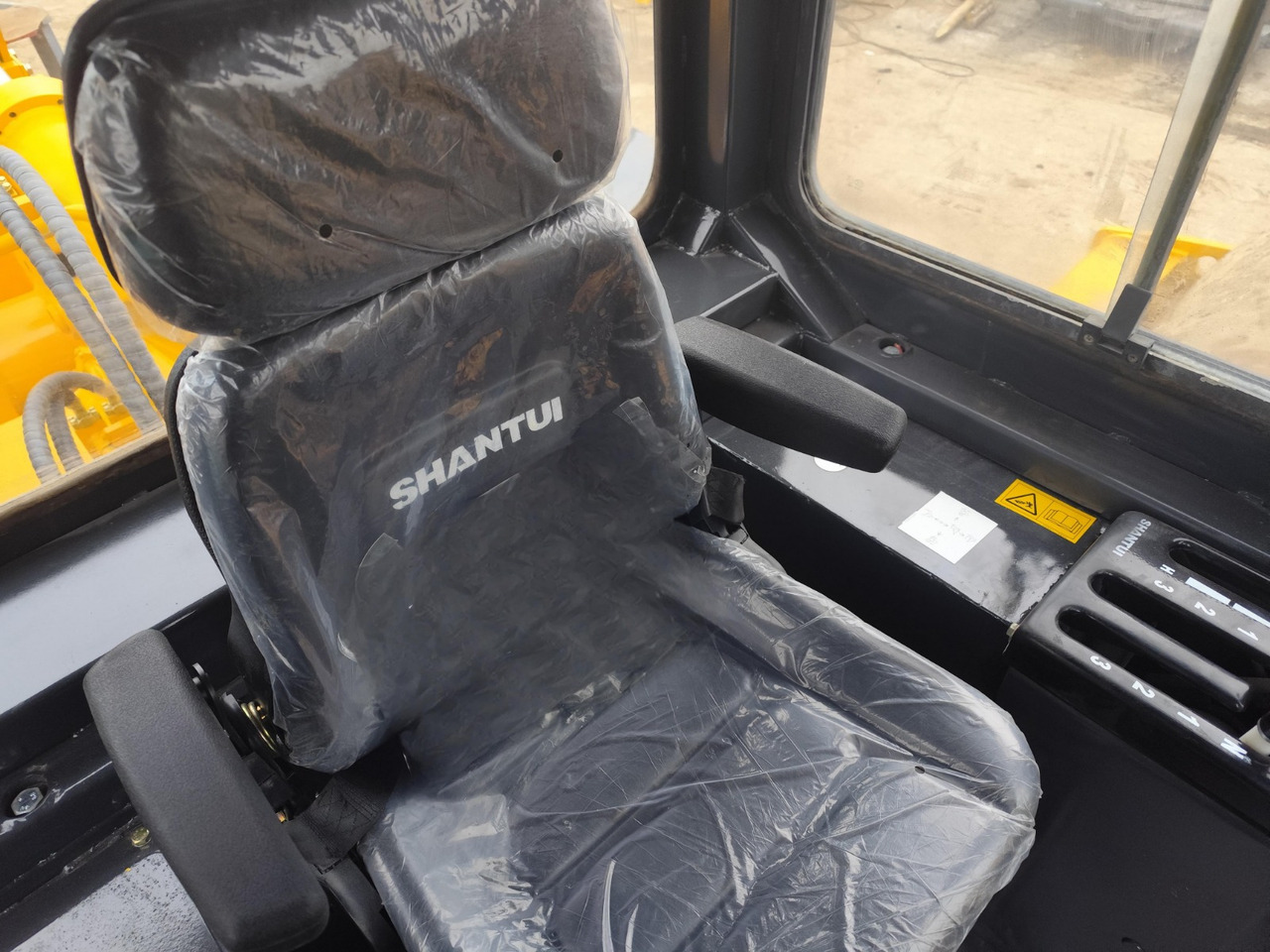 Bulldozer SHANTUI SD32: bilde 12