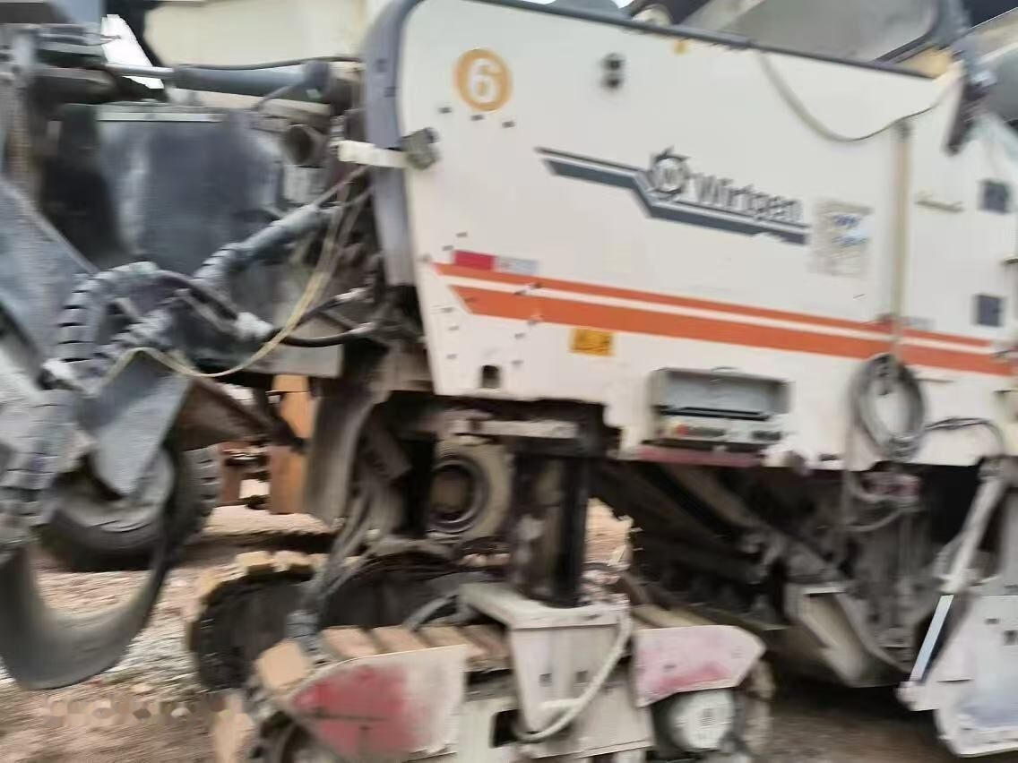 Wirtgen W2100 - Asfaltfres: bilde 5 Wirtgen W2100 - Asfaltfres: bilde 5