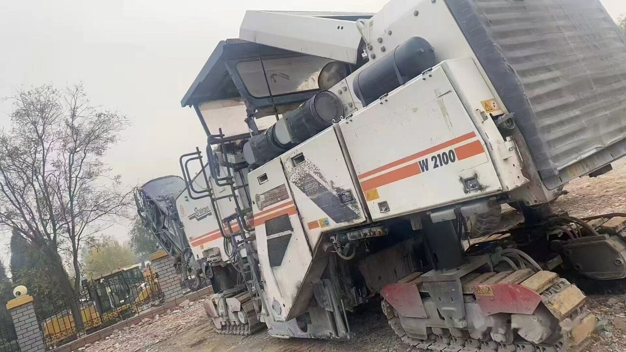 Wirtgen W2100 - Asfaltfres: bilde 4 Wirtgen W2100 - Asfaltfres: bilde 4