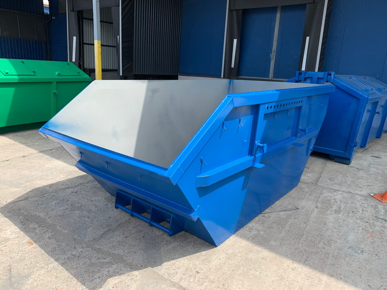 Mulda/Bauschuttcontainer/Absetzmulde/Multicar M1 - Liftcontainer: bilde 1 Mulda/Bauschuttcontainer/Absetzmulde/Multicar M1 - Liftcontainer: bilde 1