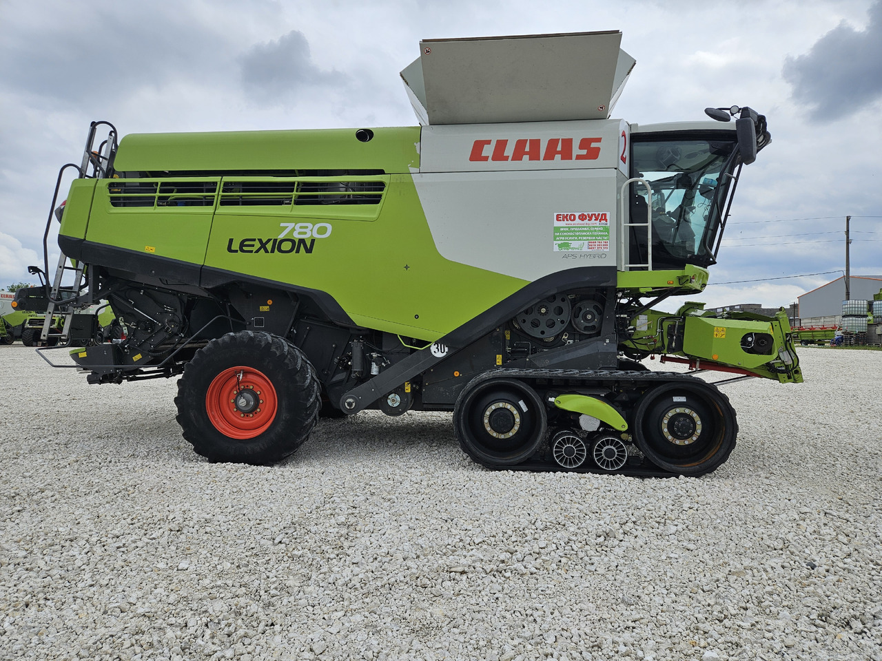CLAAS LEXION 780 TT, V12.30 - Skurtresker: bilde 2 CLAAS LEXION 780 TT, V12.30 - Skurtresker: bilde 2