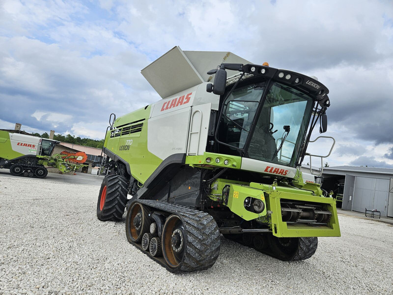 Claas Lexion 770 TT / VARIO 12M - Skurtresker: bilde 1 Claas Lexion 770 TT / VARIO 12M - Skurtresker: bilde 1