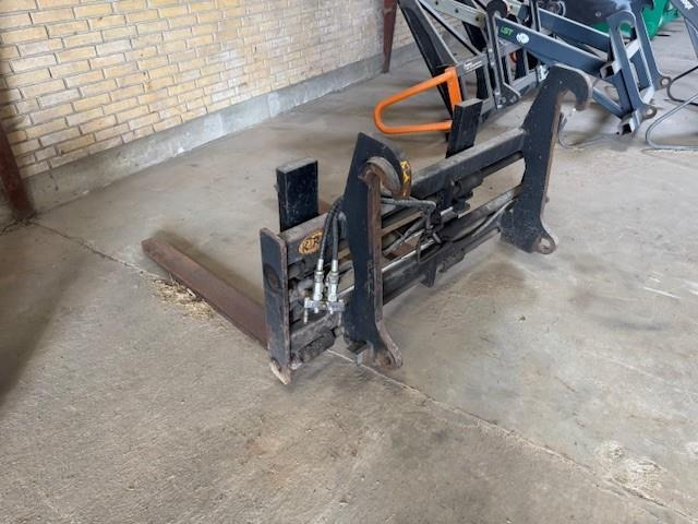 Kirk 2500KG HYDR. SAMLE/S - Gafler for Bygg og anlegg: bilde 1 Kirk 2500KG HYDR. SAMLE/S - Gafler for Bygg og anlegg: bilde 1