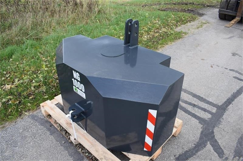 - - - 1000 kilo J-Maskiner - Motvekt for Landbruksteknikk: bilde 2 - - - 1000 kilo J-Maskiner - Motvekt for Landbruksteknikk: bilde 2