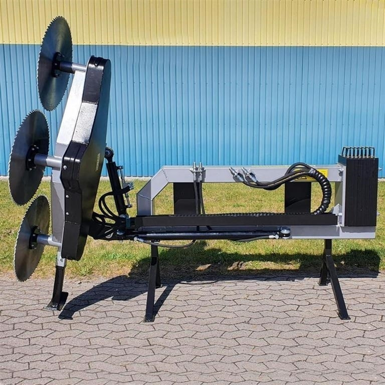 Dk-Tec - Beitepusser/ Kantklipper: bilde 1 Dk-Tec - Beitepusser/ Kantklipper: bilde 1