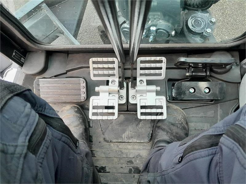 Eurotrac HE26-ER FABRIKSNY KAMPAGNE PRIS - Minigraver: bilde 3 Eurotrac HE26-ER FABRIKSNY KAMPAGNE PRIS - Minigraver: bilde 3