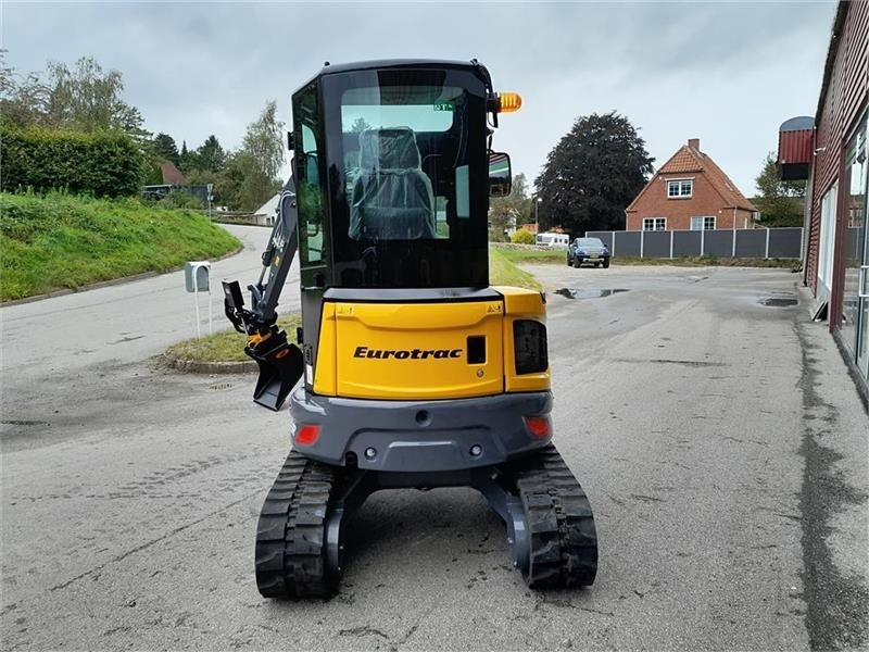 Eurotrac HE26-ER FABRIKSNY KAMPAGNE PRIS - Minigraver: bilde 4 Eurotrac HE26-ER FABRIKSNY KAMPAGNE PRIS - Minigraver: bilde 4